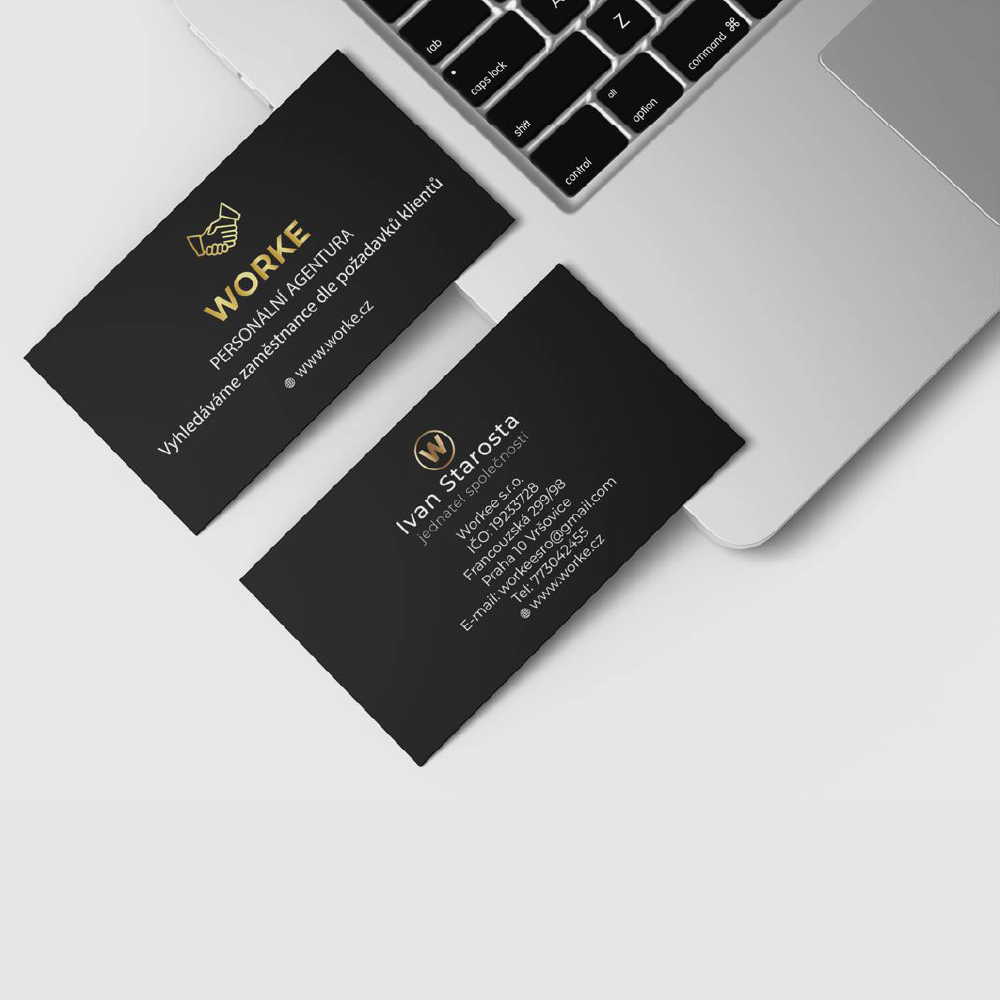 Візитка з матовою ламінацією